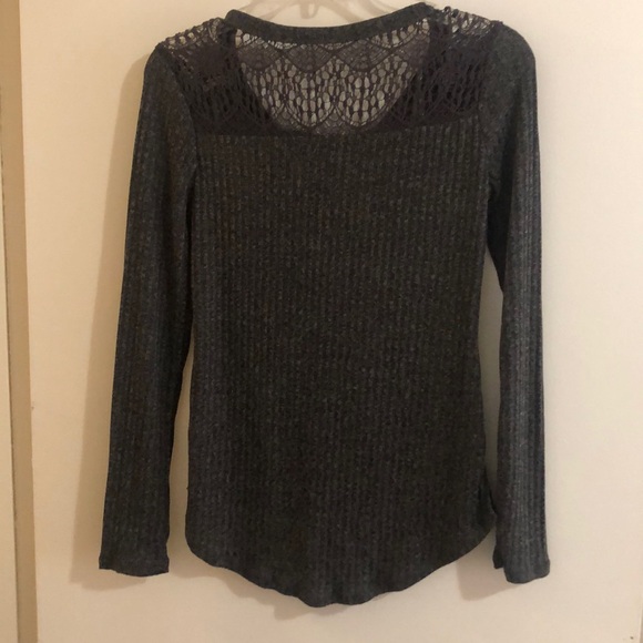 long sleeve gray top - Picture 2 of 2